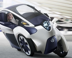 Toyota i-Road EV: электромобиль напрокат